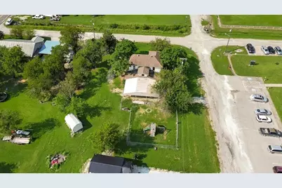 112 W Hackberry Street, Malone, TX 76660 - Photo 8