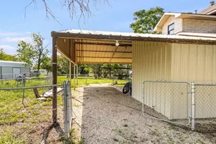 112 W Hackberry St, Malone, TX 76660 - Photo 38