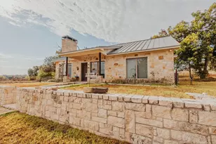 600 Finney Dr, Weatherford, TX 76085 - Photo 2