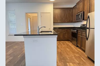713 N Wood Street, Denton, TX 76209 - Photo 10