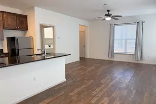 713 N Wood St, Denton, TX 76209 - Photo 6