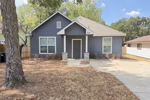 713 N Wood St, Denton, TX 76209 - Photo 1