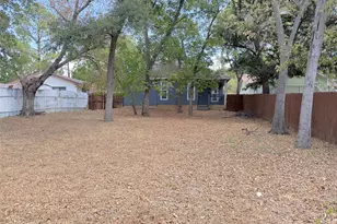 713 N Wood St, Denton, TX 76209 - Photo 28