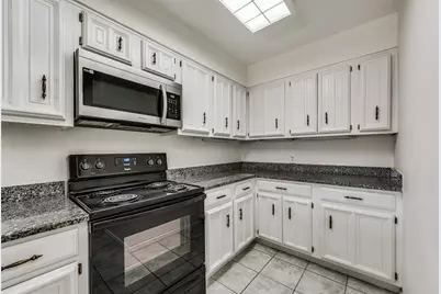 10 W Meadow Lane, Bedford, TX 76021 - Photo 8