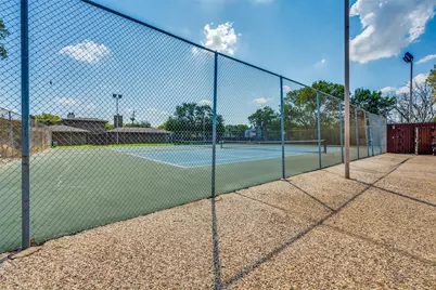 10 W Meadow Lane, Bedford, TX 76021 - Photo 2