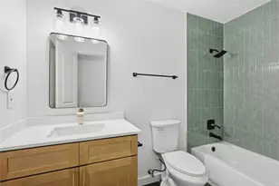 527 W Aubrey St, Pilot Point, TX 76258 - Photo 16