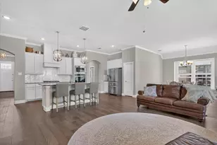 1070 Mickelson Dr, Granbury, TX 76048 - Photo 16