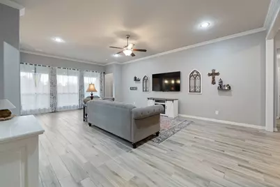 312 Nutmeg, Burleson, TX 76028 - Photo 16
