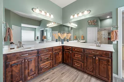 312 Nutmeg, Burleson, TX 76028 - Photo 26