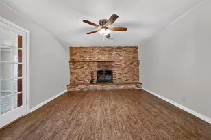 5900 Whitman Ave, Fort Worth, TX 76133 - Photo 10