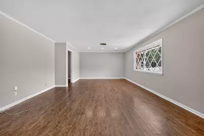 5900 Whitman Avenue, Fort Worth, TX 76133 - Photo 6