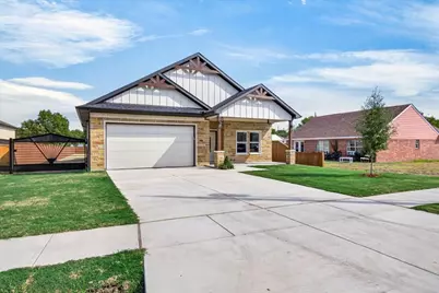 602 Crenshaw Street, Terrell, TX 75160 - Photo 2