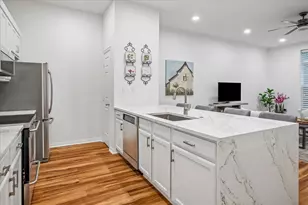 2305 Worthington St, Dallas, TX 75204 - Photo 8