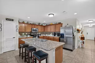 521 Leatherman Dr, Saginaw, TX 76179 - Photo 8