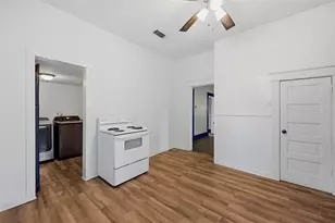 605 E Woodard St, Denison, TX 75021 - Photo 16
