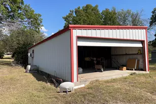 219 Playdium Dr, West, TX 76691 - Photo 12