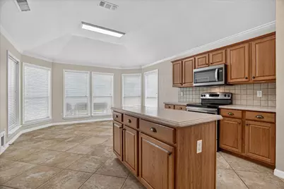 1004 Eden Street, Burleson, TX 76028 - Photo 4