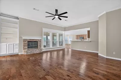 1004 Eden Street, Burleson, TX 76028 - Photo 6