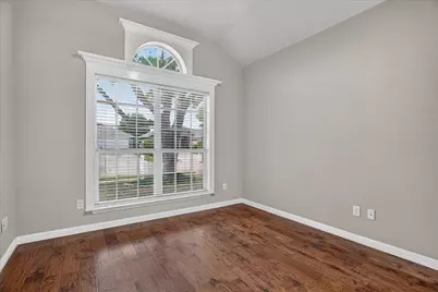 1004 Eden Street, Burleson, TX 76028 - Photo 10