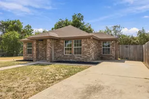 522 Lottie St, Waco, TX 76704 - Photo 2
