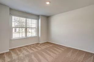 625 Basteen Ln, Justin, TX 76247 - Photo 2
