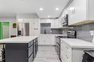 6211 W Northwest Hwy, Dallas, TX 75225 - Photo 4