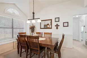 901 McComb Ln, Cedar Hill, TX 75104 - Photo 10