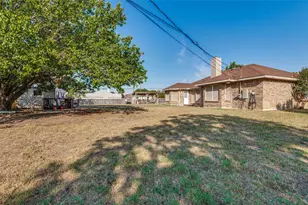 901 McComb Ln, Cedar Hill, TX 75104 - Photo 24