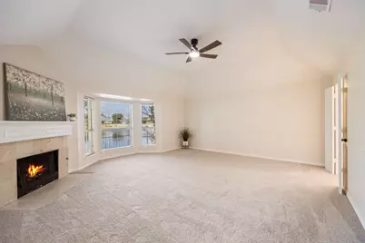 2405 Greenwich Drive, Carrollton, TX 75006 - Photo 10