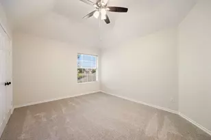 2405 Greenwich Dr, Carrollton, TX 75006 - Photo 16