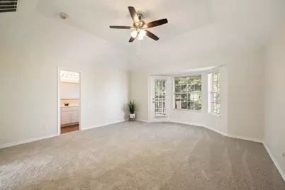 2405 Greenwich Drive, Carrollton, TX 75006 - Photo 18