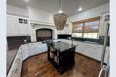 570 S Sugartree Drive, Lipan, TX 76462 - Photo 6