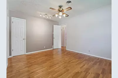 5020 Susan Lee Lane, North Richland Hills, TX 76180 - Photo 6