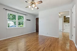 5020 Susan Lee Ln, North Richland Hills, TX 76180 - Photo 4