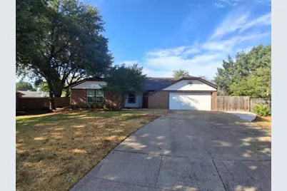 2206 Sexton Drive, Arlington, TX 76015 - Photo 1