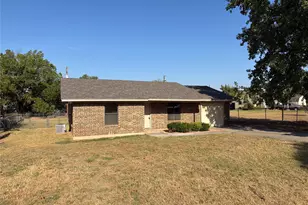 711 Vickie Dr, Azle, TX 76020 - Photo 16