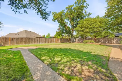 1202 Red Bird Lane, Granbury, TX 76048 - Photo 34