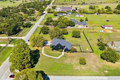 1209 Rolling Acres Drive, Argyle, TX 76226 - Photo 38