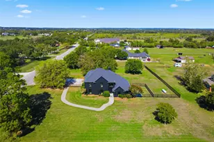 1209 Rolling Acres Dr, Argyle, TX 76226 - Photo 1