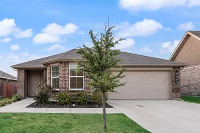 716 Griffith Park Trail, Alvarado, TX 76009 - Photo 2