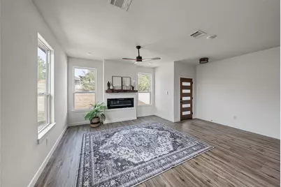 5824 Stonegate Circle, Granbury, TX 76048 - Photo 6
