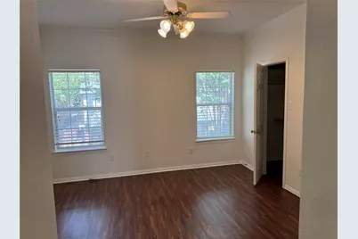 2453 Southcourt Circle, Irving, TX 75038 - Photo 2