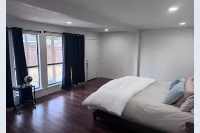1702 Bristol Court N, Irving, TX 75062 - Photo 14