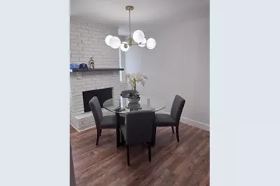 1702 Bristol Court N, Irving, TX 75062 - Photo 6