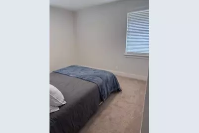 1702 Bristol Court N, Irving, TX 75062 - Photo 20