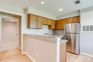 101 W Eldred, Burleson, TX 76028 - Photo 10