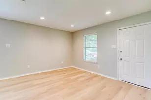 101 W Eldred, Burleson, TX 76028 - Photo 8