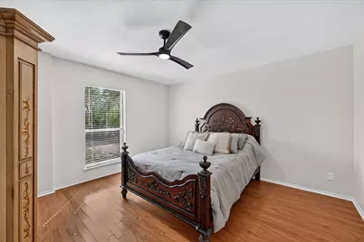 15 Dewberry Court, Bedford, TX 76021 - Photo 18