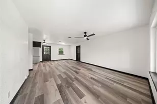 5316 Ammons St, Haltom City, TX 76117 - Photo 4