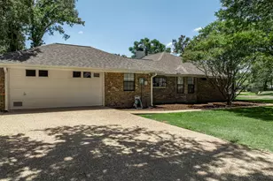 101 Lost Oaks Dr, Waco, TX 76705 - Photo 6